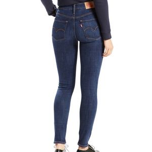 LEVI’S BLUE SKINNY JEANS